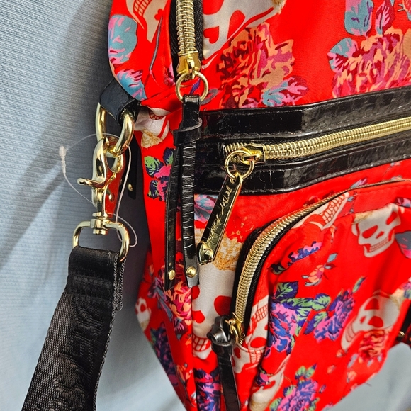 NWOT Betsey Johnson Floral Skull Purse Shoulder Bag Crossbody - Picture 5 of 9